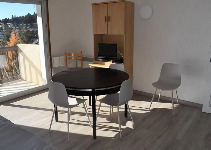 Confortable T2, 6 Pers, Ascenseur, Balcon, Proche Pistes, Parking, - Fr-1-592-36 Διαμέρισμα *
